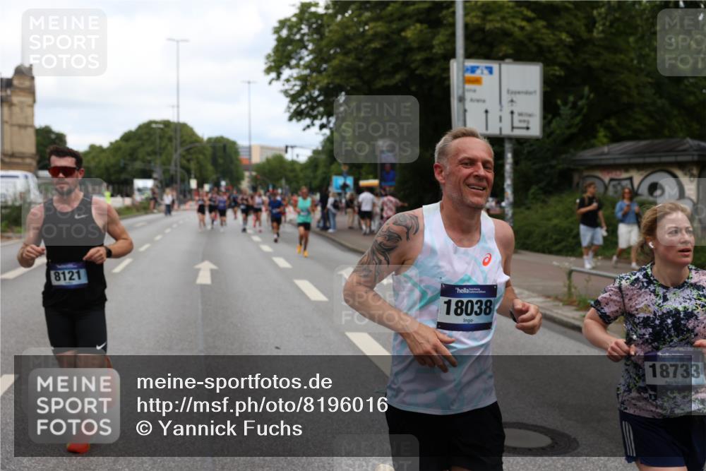 29.06.2025 - hella hamburg halbmarathon Yannick Fuchs http://msf.ph/oto/8196016 29.06.2025 10:31:36 20KM 1385, 1411, 1571, 3959, 4860, 4865, 5003, 5092, 5307, 5315, 5961, 6123, 6529, 7310, 7482, 7831, 8084, 8121, 8362, 9178, 9296, 9313, 10680, 10738, 11120, 11833, 13972, 14459, 14691, 14934, 15261, 15939, 16523, 17024, 17192, 17306, 17658, 17723, 18038, 18062, 18384, 18733, 18824 meine-sportfotos.de