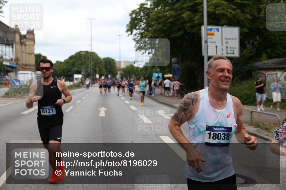 29.06.2025 - hella hamburg halbmarathon Yannick Fuchs http://msf.ph/oto/8196029 29.06.2025 10:31:36 20KM 1385, 1411, 1571, 3959, 4860, 4865, 5003, 5092, 5307, 5315, 5961, 6123, 6529, 7310, 7482, 7831, 8084, 8121, 8362, 9178, 9296, 9313, 10680, 10738, 11120, 11833, 13972, 14459, 14691, 14934, 15261, 15939, 16523, 17024, 17192, 17306, 17658, 17723, 18038, 18062, 18384, 18733, 18824 meine-sportfotos.de