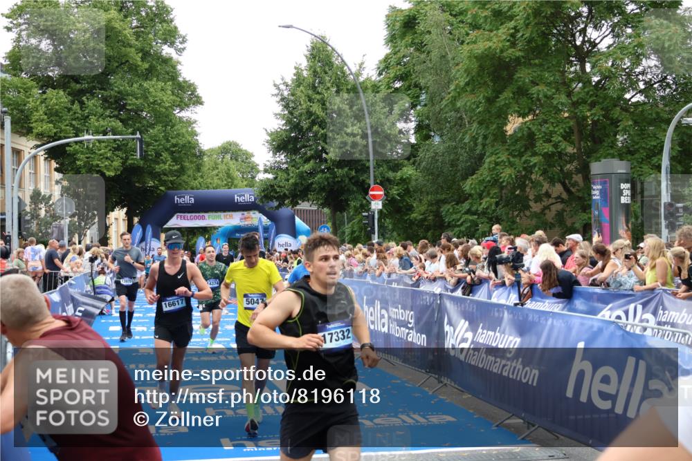 29.06.2025 - hella hamburg halbmarathon Zöllner http://msf.ph/oto/8196118 29.06.2025 10:45:51 Ziel 3477, 4345, 4854, 5047, 6290, 7385, 13975, 14374, 16617, 16624, 17332, 17835 meine-sportfotos.de