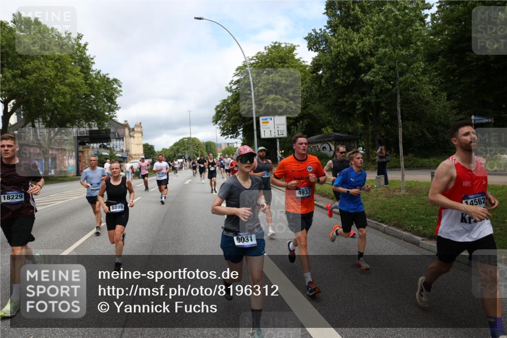 29.06.2025 - hella hamburg halbmarathon Yannick Fuchs http://msf.ph/oto/8196312 29.06.2025 10:44:21 20KM 1119, 1216, 1321, 1399, 1507, 1630, 2020, 2234, 2788, 3296, 3852, 3947, 4127, 4247, 4933, 5447, 5894, 6125, 6282, 7176, 8153, 8313, 8576, 8657, 8689, 8899, 8921, 9031, 9303, 10371, 10480, 10750, 11356, 11455, 11607, 11975, 12203, 12235, 12527, 12624, 12733, 13282, 13463, 13609, 13758, 13812, 14257, 14562, 14794, 15620, 15803, 15950, 16000, 16242, 16716, 16732, 16806, 16887, 17247, 17282, 17319, 18066, 18228, 18229, 18370, 18451, 18499, 18657, 18658, 18811, 18884 meine-sportfotos.de