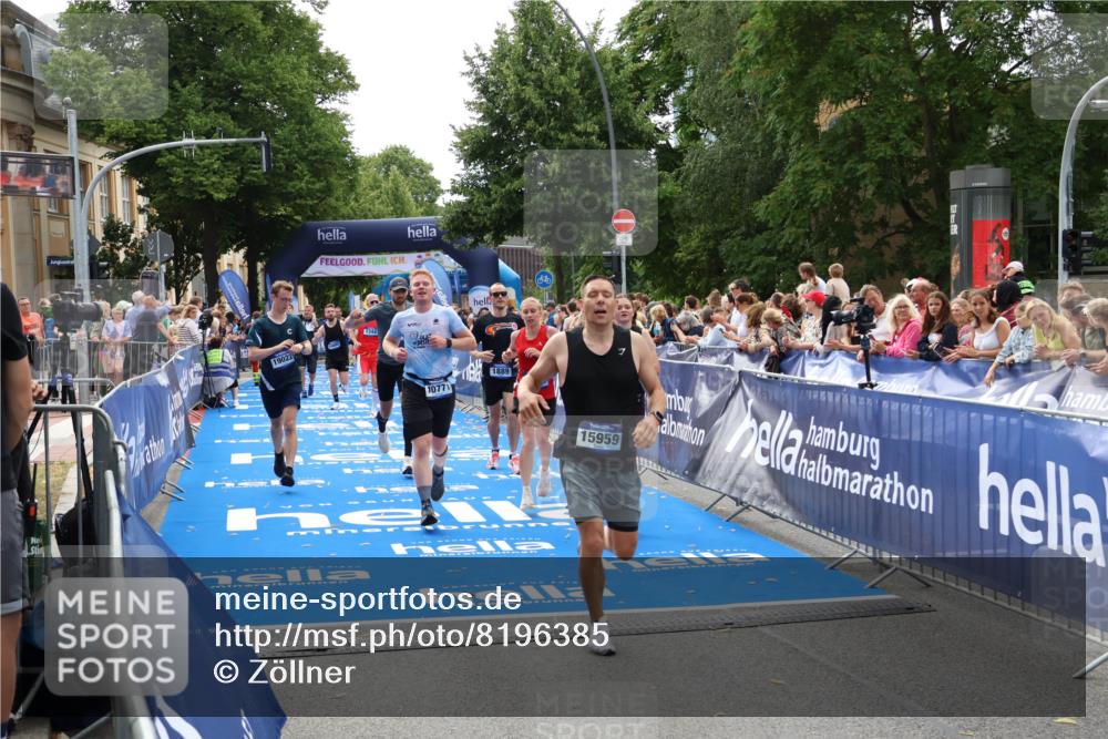 29.06.2025 - hella hamburg halbmarathon Zöllner http://msf.ph/oto/8196385 29.06.2025 10:35:34 Ziel 1344, 1889, 4050, 5269, 10384, 10771, 15959, 16695, 16811, 17612, 17826, 19022 meine-sportfotos.de