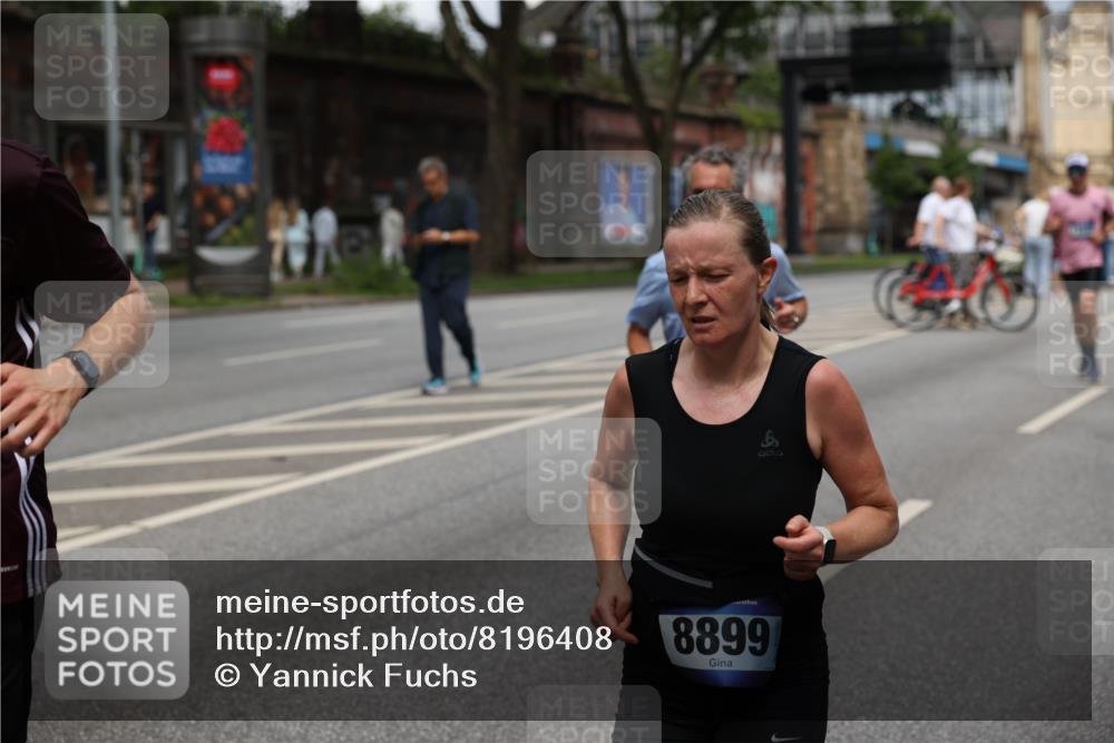 29.06.2025 - hella hamburg halbmarathon Yannick Fuchs http://msf.ph/oto/8196408 29.06.2025 10:44:22 20KM 1119, 1216, 1321, 1399, 1507, 1630, 2020, 2234, 2788, 3296, 3852, 3947, 4127, 4247, 4933, 5447, 5894, 6125, 6282, 7176, 8153, 8313, 8576, 8657, 8689, 8899, 8921, 9031, 9303, 10371, 10480, 10750, 11356, 11455, 11607, 11975, 12235, 12527, 12624, 12733, 13282, 13463, 13609, 13758, 13812, 14257, 14562, 14794, 15803, 15950, 16000, 16242, 16716, 16732, 16806, 16887, 17247, 17282, 17319, 18066, 18228, 18229, 18370, 18451, 18499, 18657, 18658, 18811, 18884 meine-sportfotos.de