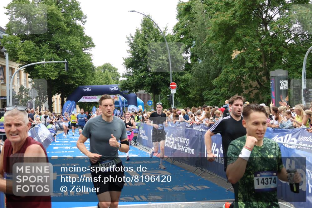 29.06.2025 - hella hamburg halbmarathon Zöllner http://msf.ph/oto/8196420 29.06.2025 10:45:54 Ziel 3477, 4345, 4854, 6290, 6532, 7385, 10792, 11821, 13975, 14374, 14911, 15149, 16624, 17835, 18185 meine-sportfotos.de