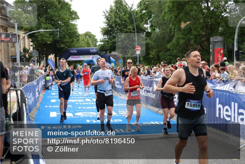 29.06.2025 - hella hamburg halbmarathon Zöllner http://msf.ph/oto/8196450 29.06.2025 10:35:35 Ziel 1344, 1889, 4050, 5269, 10384, 10771, 15959, 16123, 16695, 16811, 17612, 17826, 19022 meine-sportfotos.de