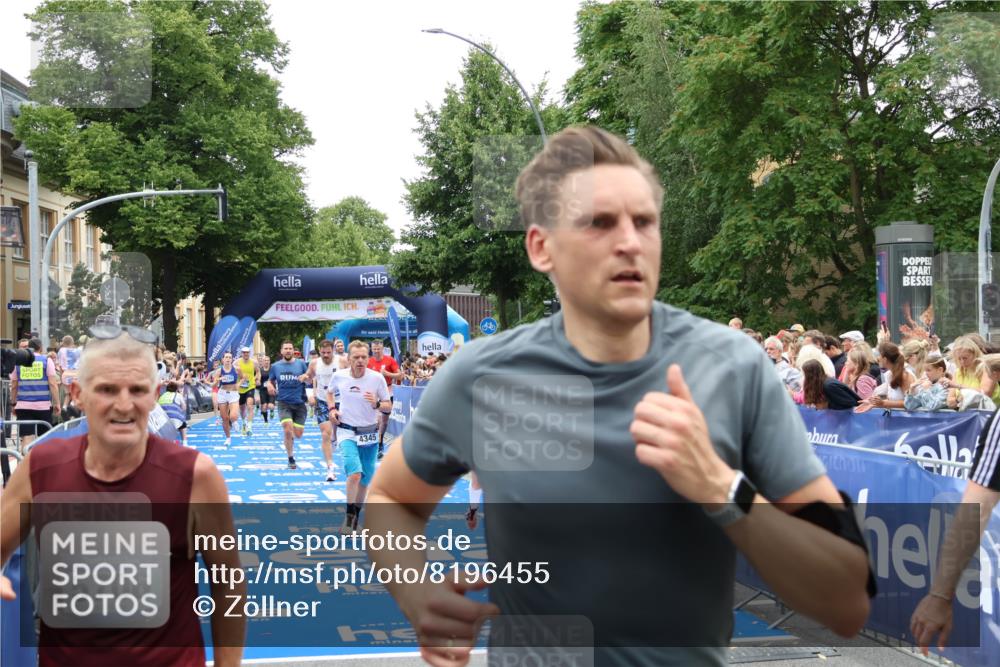 29.06.2025 - hella hamburg halbmarathon Zöllner http://msf.ph/oto/8196455 29.06.2025 10:45:55 Ziel 3477, 4277, 4345, 6290, 6532, 7385, 10792, 11821, 14911, 15149, 16624, 18185, 19116 meine-sportfotos.de