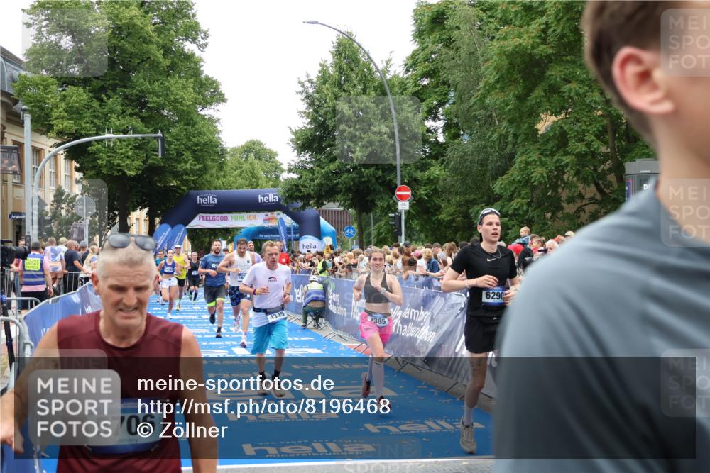 29.06.2025 - hella hamburg halbmarathon Zöllner http://msf.ph/oto/8196468 29.06.2025 10:45:56 Ziel 3477, 4277, 4345, 6290, 6532, 7385, 8577, 8871, 10792, 11821, 14911, 15149, 16624, 18185, 19116 meine-sportfotos.de