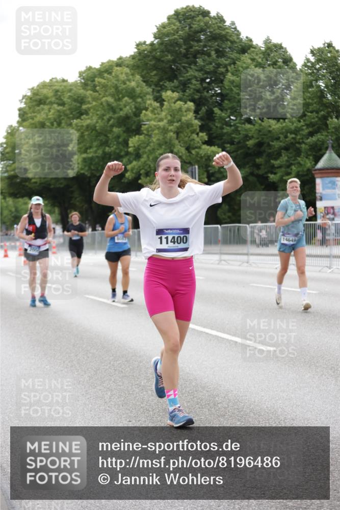 29.06.2025 - hella hamburg halbmarathon Jannik Wohlers http://msf.ph/oto/8196486 29.06.2025 10:24:41 Lombardsbrücke 1740, 2000, 3920, 3961, 3963, 4008, 4010, 5814, 7778, 8083, 8962, 9573, 11400, 11921, 14086, 14649, 15153, 15679, 15942, 17185, 17954, 18194, 18198 meine-sportfotos.de