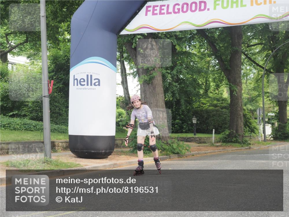 29.06.2025 - hella hamburg halbmarathon KatJ http://msf.ph/oto/8196531 29.06.2025 09:28:16 Zwischen KM18-KM19  meine-sportfotos.de