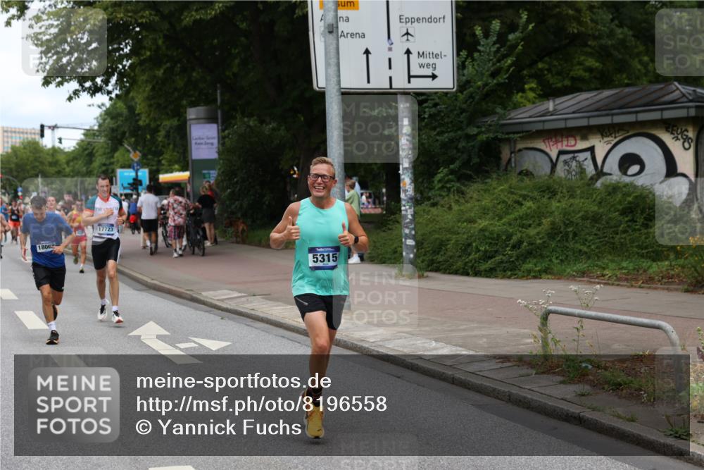 29.06.2025 - hella hamburg halbmarathon Yannick Fuchs http://msf.ph/oto/8196558 29.06.2025 10:31:40 20KM 1385, 1411, 2767, 3959, 4860, 4865, 5003, 5092, 5307, 5315, 5961, 6123, 6529, 7310, 7482, 7831, 8084, 8121, 8362, 9178, 9296, 10680, 10738, 11833, 13854, 13972, 14387, 14459, 14691, 14934, 15178, 15261, 15939, 16523, 17024, 17125, 17192, 17306, 17658, 17723, 18038, 18062, 18384, 18733, 18824 meine-sportfotos.de