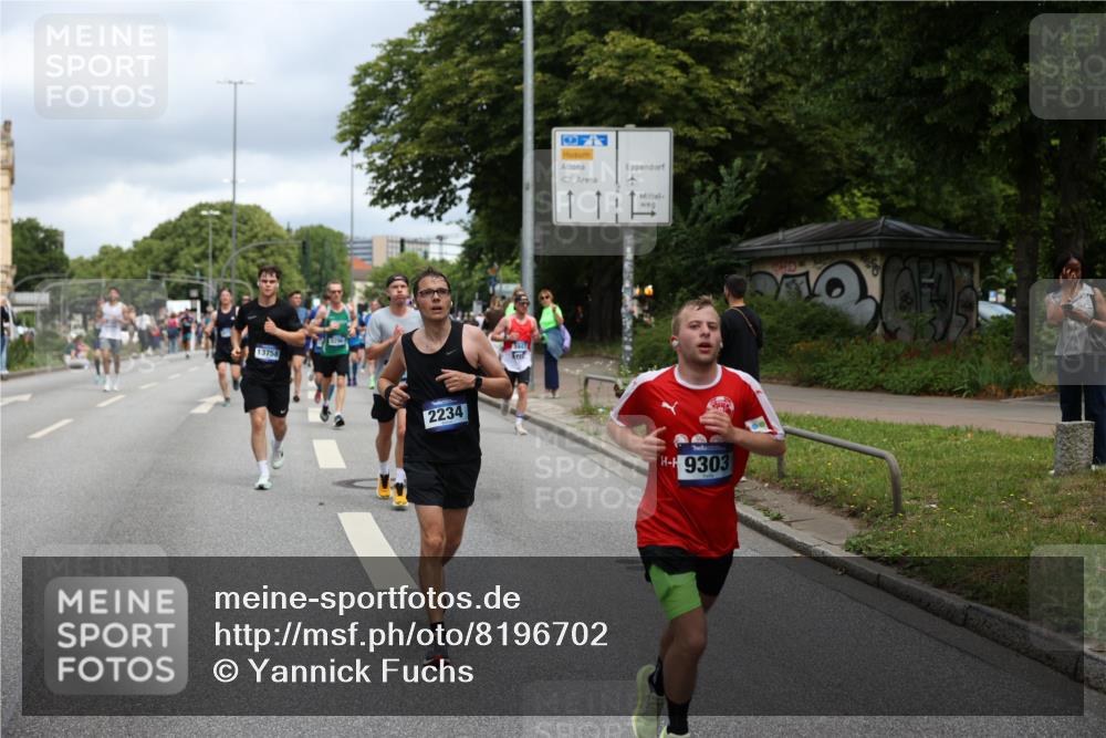 29.06.2025 - hella hamburg halbmarathon Yannick Fuchs http://msf.ph/oto/8196702 29.06.2025 10:44:24 20KM 1119, 1216, 1321, 1399, 1507, 1630, 2020, 2234, 2788, 3296, 3852, 3947, 4127, 4247, 4346, 4933, 5894, 6125, 6795, 7176, 8153, 8313, 8576, 8657, 8689, 8704, 8899, 8921, 9031, 9303, 10371, 10480, 10750, 11356, 11455, 11607, 12235, 12527, 12624, 12733, 13282, 13463, 13609, 13758, 13812, 14257, 14562, 15803, 15950, 16000, 16242, 16716, 16732, 16806, 16887, 17247, 17282, 17319, 18066, 18228, 18229, 18370, 18451, 18499, 18657, 18658, 18811, 18884 meine-sportfotos.de