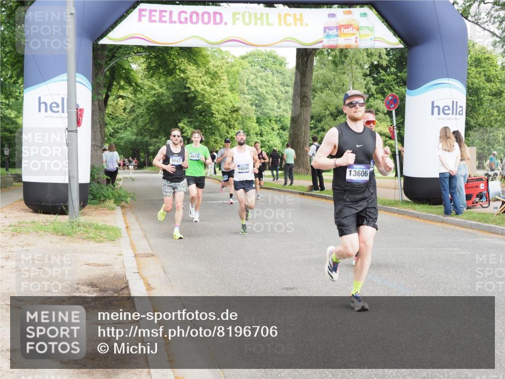 29.06.2025 - hella hamburg halbmarathon MichiJ http://msf.ph/oto/8196706 29.06.2025 10:20:50 Zwischen KM18-KM19 9047, 12232, 13606, 15835, 18102, 19118 meine-sportfotos.de