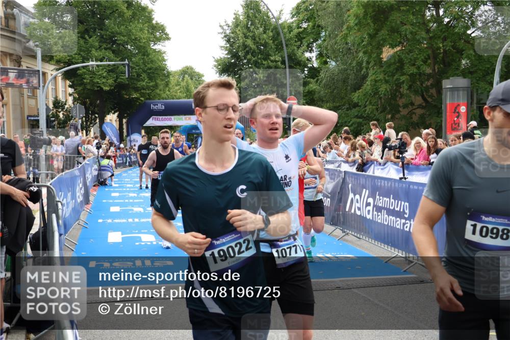 29.06.2025 - hella hamburg halbmarathon Zöllner http://msf.ph/oto/8196725 29.06.2025 10:35:38 Ziel 1344, 4062, 5269, 10384, 14841, 16123, 16695, 17612, 17826, 18841 meine-sportfotos.de