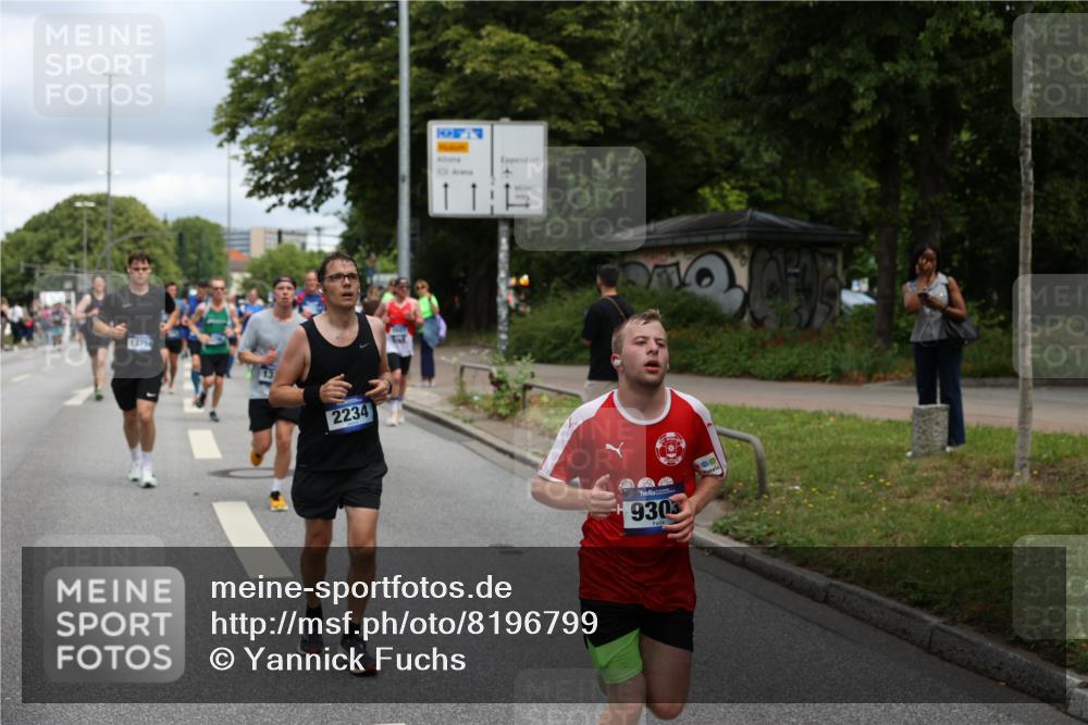 29.06.2025 - hella hamburg halbmarathon Yannick Fuchs http://msf.ph/oto/8196799 29.06.2025 10:44:24 20KM 1119, 1216, 1321, 1399, 1507, 1630, 2020, 2234, 2788, 3296, 3852, 3947, 4127, 4247, 4346, 4933, 5894, 6125, 6795, 7176, 8153, 8313, 8576, 8657, 8689, 8704, 8899, 8921, 9031, 9303, 10371, 10480, 10750, 11356, 11455, 11607, 12235, 12527, 12624, 12733, 13282, 13463, 13609, 13758, 13812, 14257, 14562, 15803, 15950, 16000, 16242, 16716, 16732, 16806, 16887, 17247, 17282, 17319, 18066, 18228, 18229, 18370, 18451, 18499, 18657, 18658, 18811, 18884 meine-sportfotos.de