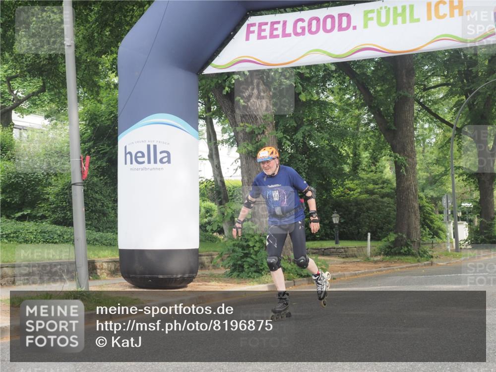 29.06.2025 - hella hamburg halbmarathon KatJ http://msf.ph/oto/8196875 29.06.2025 09:28:29 Zwischen KM18-KM19  meine-sportfotos.de