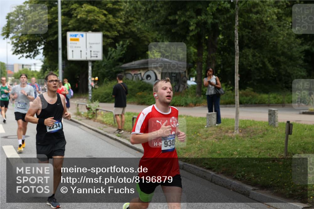 29.06.2025 - hella hamburg halbmarathon Yannick Fuchs http://msf.ph/oto/8196879 29.06.2025 10:44:24 20KM 1119, 1216, 1321, 1399, 1507, 1630, 2020, 2234, 2788, 3296, 3852, 3947, 4127, 4247, 4346, 4933, 5894, 6125, 6795, 7176, 8153, 8313, 8576, 8657, 8689, 8704, 8899, 8921, 9031, 9303, 10371, 10480, 10750, 11356, 11455, 11607, 12235, 12527, 12624, 12733, 13282, 13463, 13609, 13758, 13812, 14257, 14562, 15803, 15950, 16000, 16242, 16716, 16732, 16806, 16887, 17247, 17282, 17319, 18066, 18228, 18229, 18370, 18451, 18499, 18657, 18658, 18811, 18884 meine-sportfotos.de