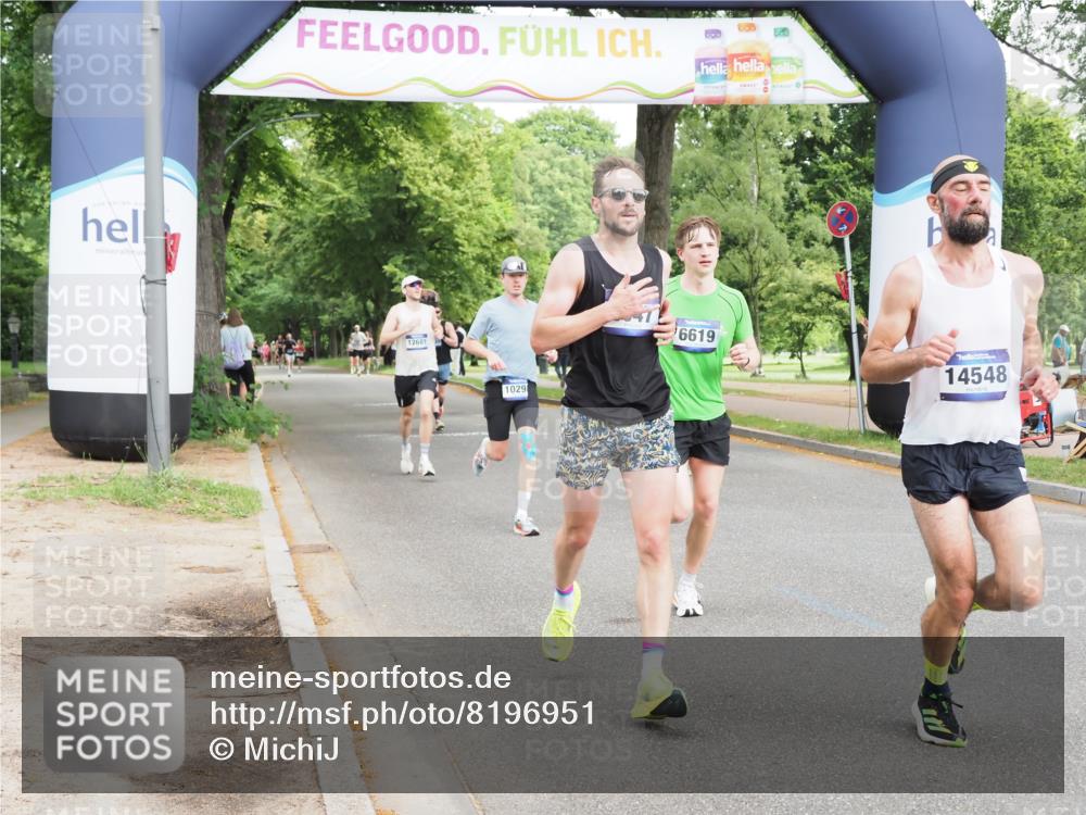 29.06.2025 - hella hamburg halbmarathon MichiJ http://msf.ph/oto/8196951 29.06.2025 10:20:52 Zwischen KM18-KM19 6619, 9047, 9508, 10298, 12232, 13606, 14548, 18102 meine-sportfotos.de