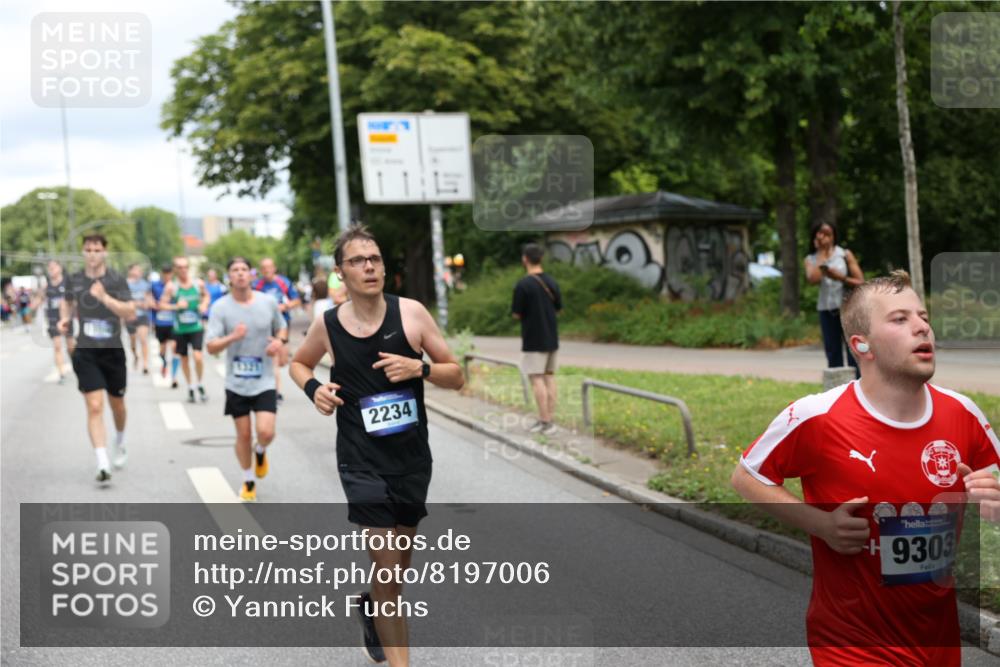 29.06.2025 - hella hamburg halbmarathon Yannick Fuchs http://msf.ph/oto/8197006 29.06.2025 10:44:25 20KM 1119, 1216, 1321, 1399, 1507, 1630, 2020, 2234, 2788, 3296, 3852, 3947, 4127, 4247, 4346, 4933, 5894, 6662, 6795, 7176, 8153, 8313, 8572, 8576, 8657, 8689, 8704, 8899, 9031, 9303, 10371, 10480, 10750, 11356, 11455, 11607, 12235, 12527, 12624, 12733, 13282, 13463, 13609, 13758, 13812, 14257, 14562, 15803, 15950, 16000, 16242, 16716, 16732, 16806, 16887, 17247, 17282, 17319, 18066, 18228, 18229, 18370, 18451, 18499, 18657, 18658, 18811, 18884 meine-sportfotos.de