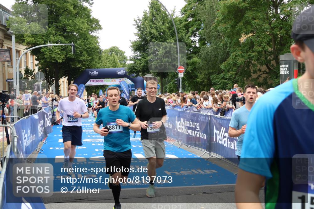 29.06.2025 - hella hamburg halbmarathon Zöllner http://msf.ph/oto/8197073 29.06.2025 10:46:05 Ziel 2189, 5648, 6460, 8269, 8577, 8871, 9585, 11936, 12084, 12269, 13630, 14462, 14804, 17008, 18081 meine-sportfotos.de