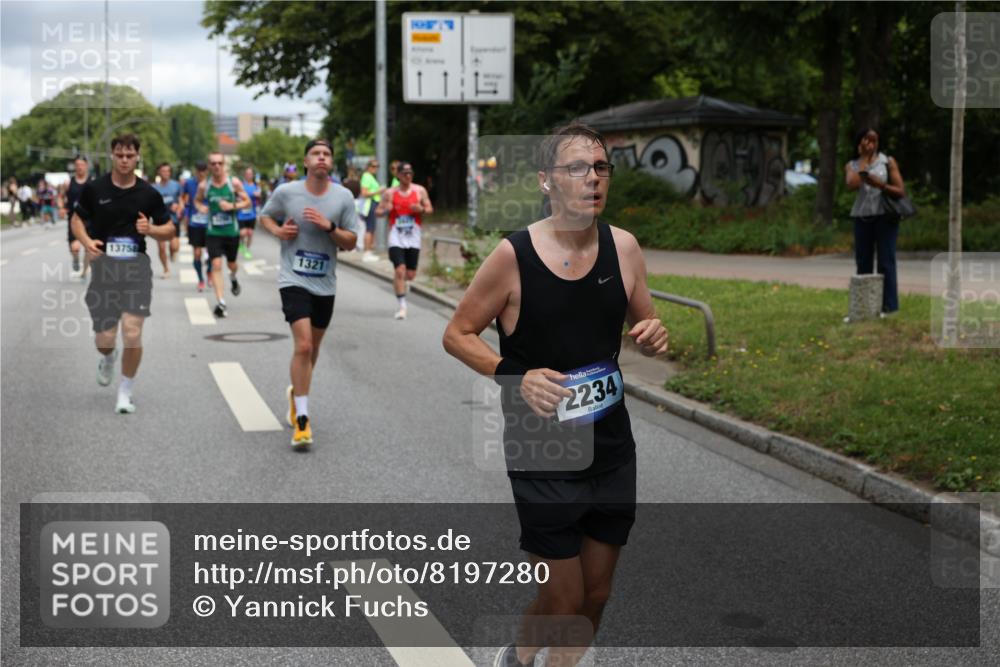 29.06.2025 - hella hamburg halbmarathon Yannick Fuchs http://msf.ph/oto/8197280 29.06.2025 10:44:25 20KM 1119, 1216, 1321, 1399, 1507, 1630, 2020, 2234, 2788, 3296, 3852, 3947, 4127, 4247, 4346, 4933, 5894, 6662, 6795, 7176, 8153, 8313, 8572, 8576, 8657, 8689, 8704, 8899, 9031, 9303, 10371, 10480, 10750, 11356, 11455, 11607, 12235, 12527, 12624, 12733, 13282, 13463, 13609, 13758, 13812, 14257, 14562, 15803, 15950, 16000, 16242, 16716, 16732, 16806, 16887, 17247, 17282, 17319, 18066, 18228, 18229, 18370, 18451, 18499, 18657, 18658, 18811, 18884 meine-sportfotos.de