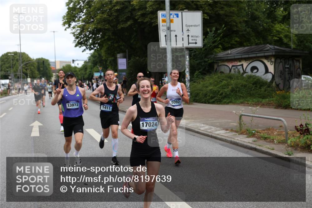 29.06.2025 - hella hamburg halbmarathon Yannick Fuchs http://msf.ph/oto/8197639 29.06.2025 10:31:44 20KM 1411, 2767, 4860, 4865, 5003, 5092, 5307, 5315, 6123, 6529, 7310, 7482, 8362, 9178, 9296, 9914, 10680, 10738, 11833, 13141, 13854, 13972, 14387, 14459, 14691, 14934, 15178, 15261, 15939, 16523, 17024, 17125, 17137, 17306, 17658, 17723, 18062, 18159, 18384, 18824 meine-sportfotos.de