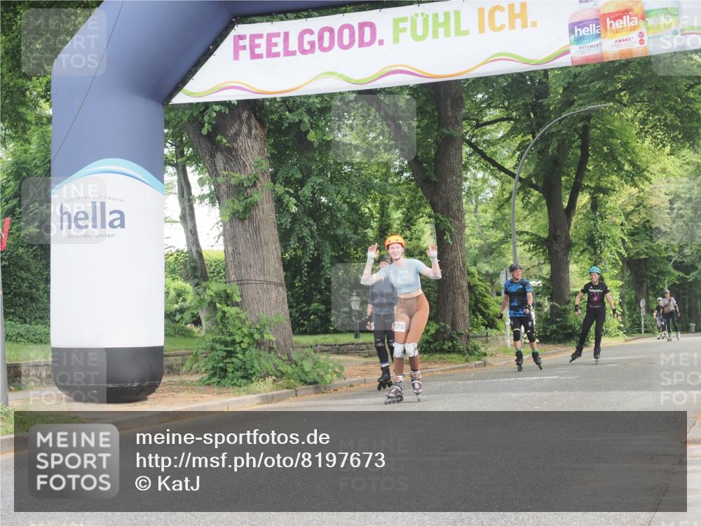 29.06.2025 - hella hamburg halbmarathon KatJ http://msf.ph/oto/8197673 29.06.2025 09:29:38 Zwischen KM18-KM19  meine-sportfotos.de