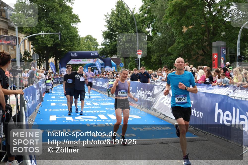 29.06.2025 - hella hamburg halbmarathon Zöllner http://msf.ph/oto/8197725 29.06.2025 10:35:47 Ziel 4062, 12462, 12899, 14841, 16119 meine-sportfotos.de
