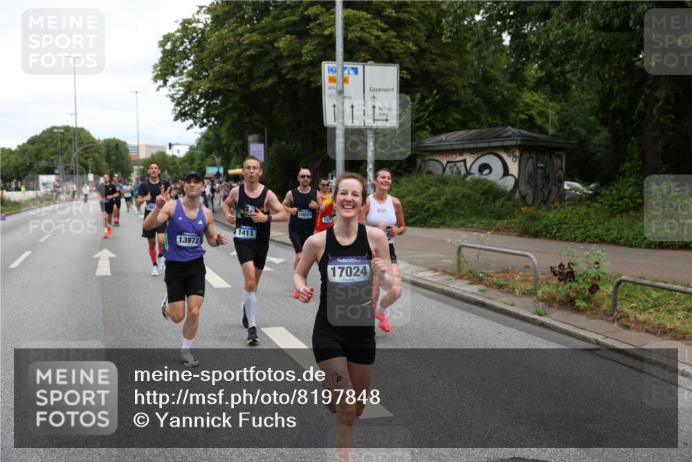 29.06.2025 - hella hamburg halbmarathon Yannick Fuchs http://msf.ph/oto/8197848 29.06.2025 10:31:44 20KM 1411, 2767, 4860, 4865, 5003, 5092, 5307, 5315, 6123, 6529, 7310, 7482, 8362, 9178, 9296, 9914, 10680, 10738, 11833, 13141, 13854, 13972, 14387, 14459, 14691, 14934, 15178, 15261, 15939, 16523, 17024, 17125, 17137, 17306, 17658, 17723, 18062, 18159, 18384, 18824 meine-sportfotos.de