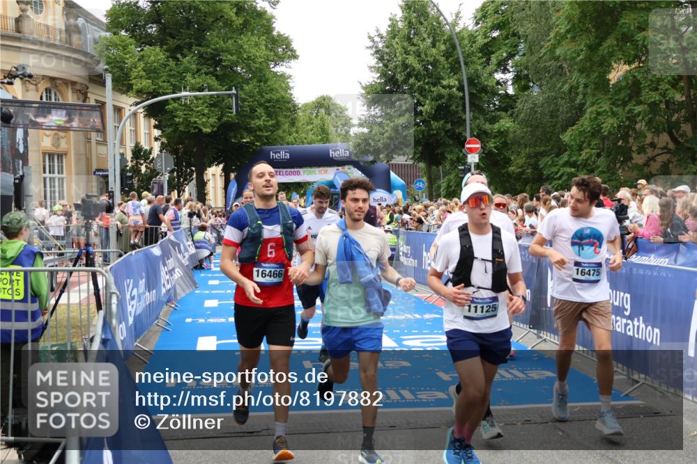 29.06.2025 - hella hamburg halbmarathon Zöllner http://msf.ph/oto/8197882 29.06.2025 10:46:17 Ziel 1569, 1759, 2048, 2590, 2707, 3056, 3087, 4949, 6388, 7450, 9497, 10796, 11094, 11125, 16136, 16466, 16475, 17190, 18797 meine-sportfotos.de