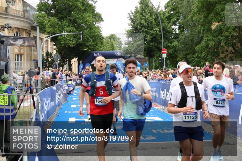 29.06.2025 - hella hamburg halbmarathon Zöllner http://msf.ph/oto/8197897 29.06.2025 10:46:17 Ziel 1569, 1759, 2048, 2590, 2707, 3056, 3087, 4949, 6388, 7450, 9497, 10796, 11094, 11125, 16136, 16466, 16475, 17190, 18797 meine-sportfotos.de