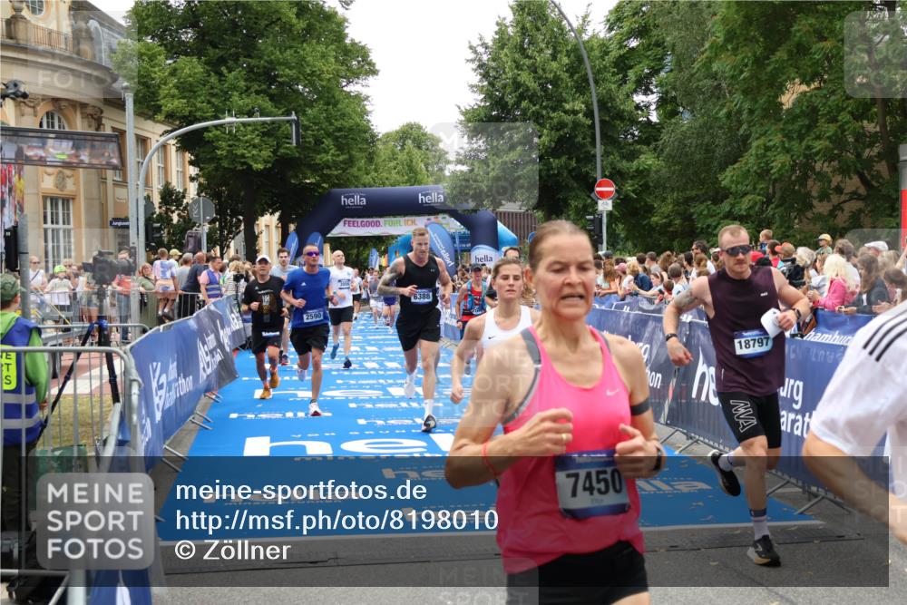 29.06.2025 - hella hamburg halbmarathon Zöllner http://msf.ph/oto/8198010 29.06.2025 10:46:20 Ziel 1569, 1600, 2048, 2590, 3056, 4949, 6388, 6691, 8142, 9497, 10796, 11094, 14200, 14262, 17190, 18118, 18797 meine-sportfotos.de