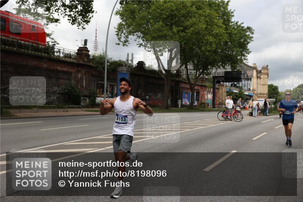 29.06.2025 - hella hamburg halbmarathon Yannick Fuchs http://msf.ph/oto/8198096 29.06.2025 10:44:31 20KM 1119, 1321, 1399, 1466, 1507, 1630, 1817, 2020, 2234, 3296, 3947, 4127, 4346, 5115, 5894, 6027, 6662, 6712, 6795, 7176, 7583, 7930, 7932, 8153, 8313, 8572, 8657, 8704, 10371, 10750, 11356, 11455, 11607, 12235, 12527, 12624, 13008, 13282, 13609, 13701, 13758, 13812, 13875, 14034, 14257, 15803, 15950, 16242, 16716, 16732, 16806, 17179, 17247, 17319, 17384, 18066, 18228, 18370, 18394, 18499, 18657, 18658, 18811, 18884 meine-sportfotos.de