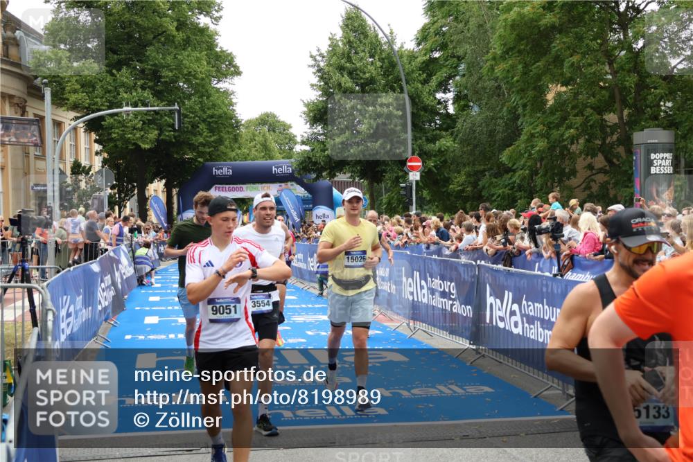 29.06.2025 - hella hamburg halbmarathon Zöllner http://msf.ph/oto/8198989 29.06.2025 10:46:45 Ziel 1920, 1942, 3976, 6630, 9051, 13554, 14541, 15026, 15714, 15900, 16175, 17743, 17865, 18297, 19128 meine-sportfotos.de