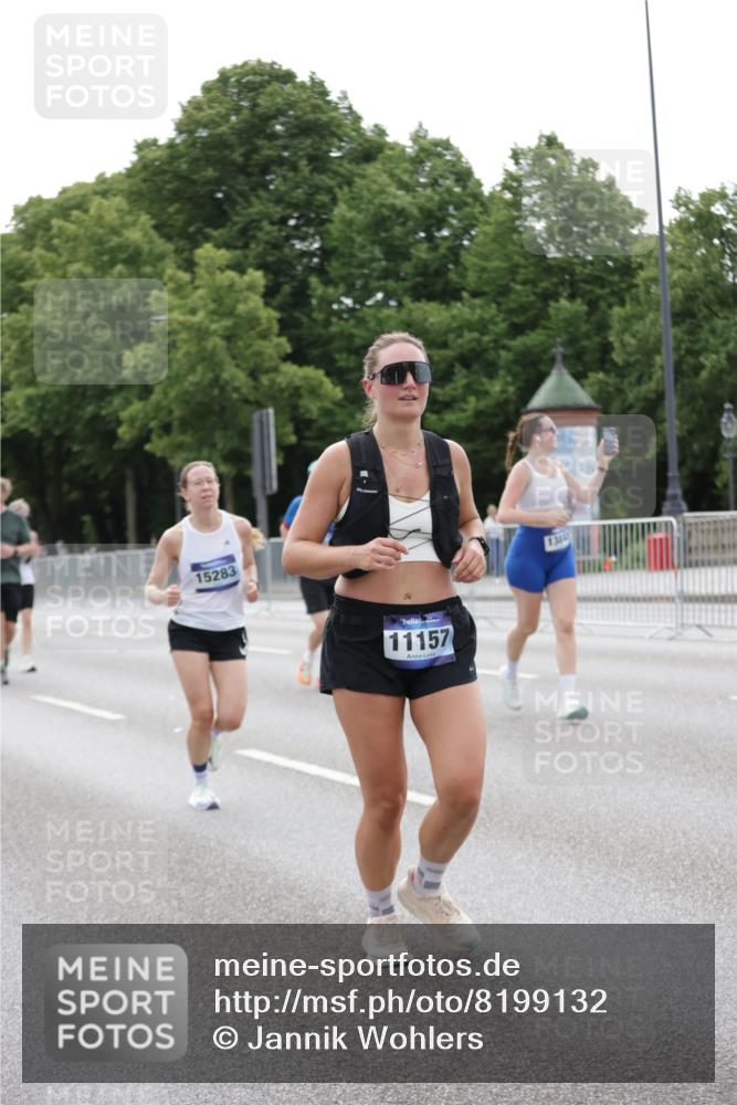 29.06.2025 - hella hamburg halbmarathon Jannik Wohlers http://msf.ph/oto/8199132 29.06.2025 10:25:05 Lombardsbrücke 1093, 1627, 2278, 5028, 6869, 9811, 10845, 10846, 11157, 11662, 13510, 13842, 15016, 15119, 15283, 16421, 16422 meine-sportfotos.de