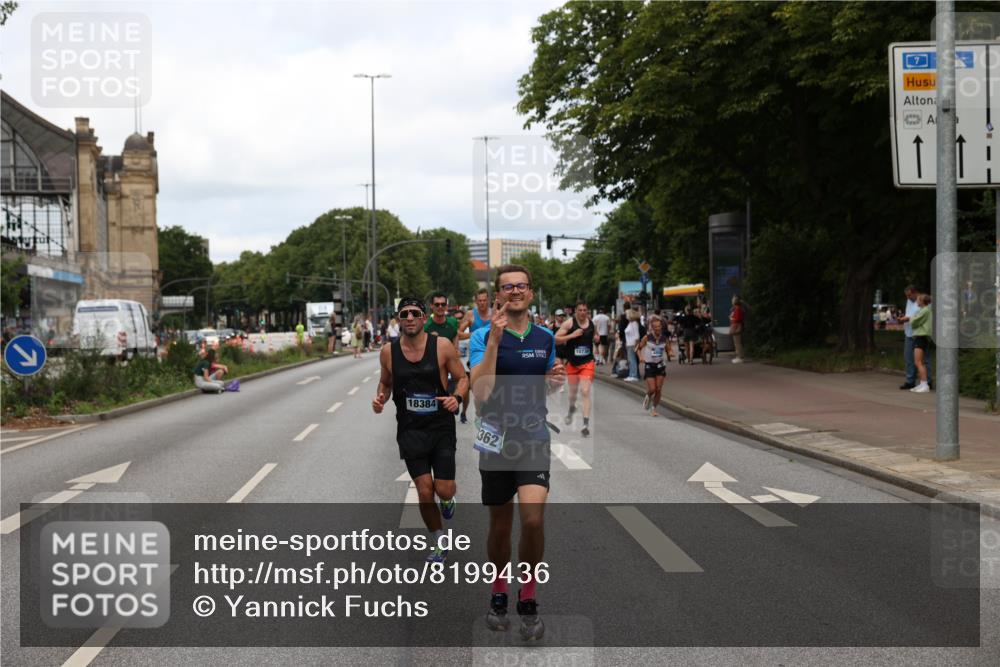 29.06.2025 - hella hamburg halbmarathon Yannick Fuchs http://msf.ph/oto/8199436 29.06.2025 10:31:50 20KM 1290, 1411, 2196, 2767, 4860, 4865, 5003, 5092, 5307, 6123, 6458, 6529, 7310, 7482, 8362, 9178, 9296, 9914, 10190, 10451, 10680, 10738, 13141, 13854, 13972, 14387, 14459, 14691, 14934, 15178, 15261, 15410, 15939, 16523, 16992, 17024, 17125, 17137, 17658, 17723, 18159, 18384, 18824 meine-sportfotos.de