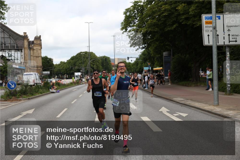 29.06.2025 - hella hamburg halbmarathon Yannick Fuchs http://msf.ph/oto/8199495 29.06.2025 10:31:50 20KM 1290, 1411, 2196, 2767, 4860, 4865, 5003, 5092, 5307, 6123, 6458, 6529, 7310, 7482, 8362, 9178, 9296, 9914, 10190, 10451, 10680, 10738, 13141, 13854, 13972, 14387, 14459, 14691, 14934, 15178, 15261, 15410, 15939, 16523, 16992, 17024, 17125, 17137, 17658, 17723, 18159, 18384, 18824 meine-sportfotos.de
