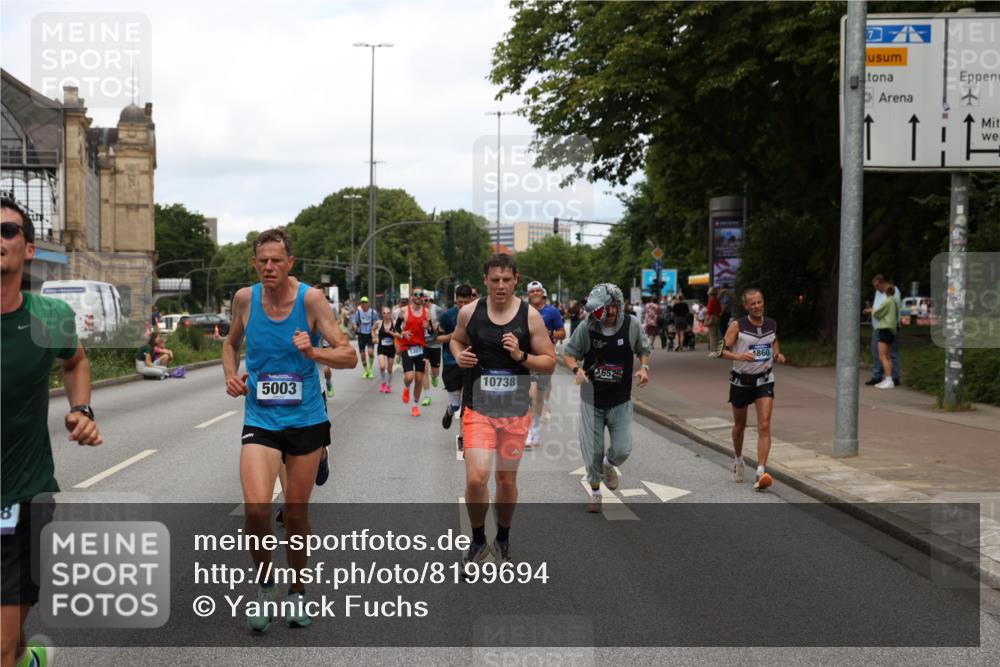 29.06.2025 - hella hamburg halbmarathon Yannick Fuchs http://msf.ph/oto/8199694 29.06.2025 10:31:53 20KM 1290, 1411, 2196, 2767, 4860, 4865, 5003, 5042, 5307, 5923, 6047, 6123, 6458, 7310, 7482, 8362, 9178, 9296, 9914, 10190, 10451, 10738, 13141, 13372, 13854, 13972, 14387, 14459, 14691, 14934, 15178, 15261, 15410, 15939, 16523, 16992, 17125, 17137, 17658, 18159, 18384, 18824, 18986 meine-sportfotos.de
