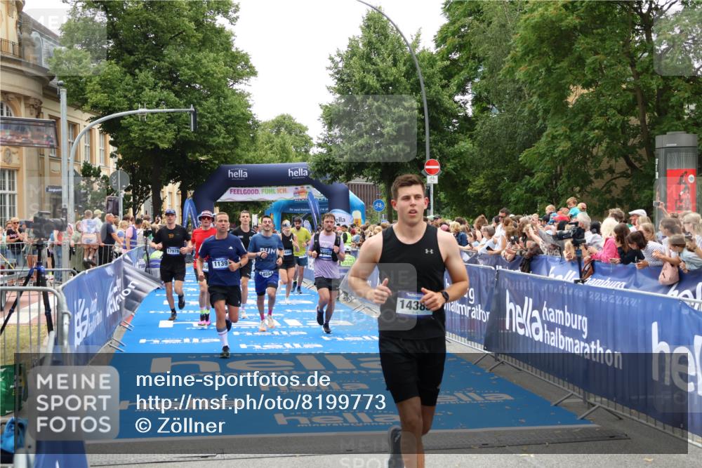 29.06.2025 - hella hamburg halbmarathon Zöllner http://msf.ph/oto/8199773 29.06.2025 10:47:03 Ziel 1139, 1689, 4377, 5472, 9794, 10122, 13728, 14385, 14415, 14449, 14594, 14783, 15825, 16081, 17979 meine-sportfotos.de