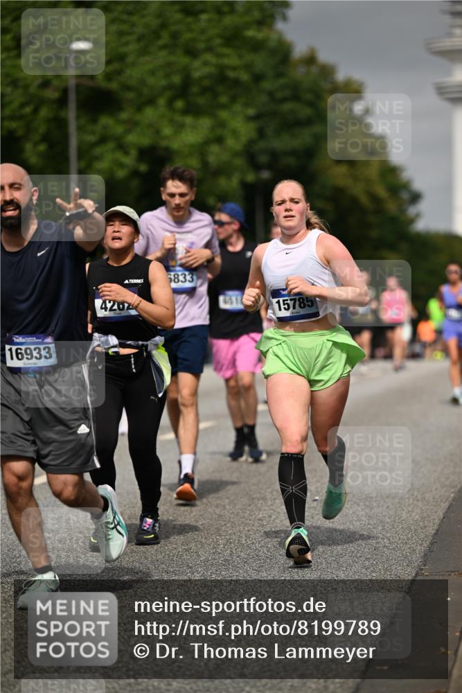 29.06.2025 - hella hamburg halbmarathon Dr. Thomas Lammeyer http://msf.ph/oto/8199789 29.06.2025 10:11:38 Kennedybrücke 1893, 1993, 2136, 3929, 4262, 5242, 5845, 5899, 5926, 6196, 6517, 6518, 6707, 6713, 6715, 6833, 7503, 7760, 8585, 9967, 10283, 10700, 10703, 11114 meine-sportfotos.de