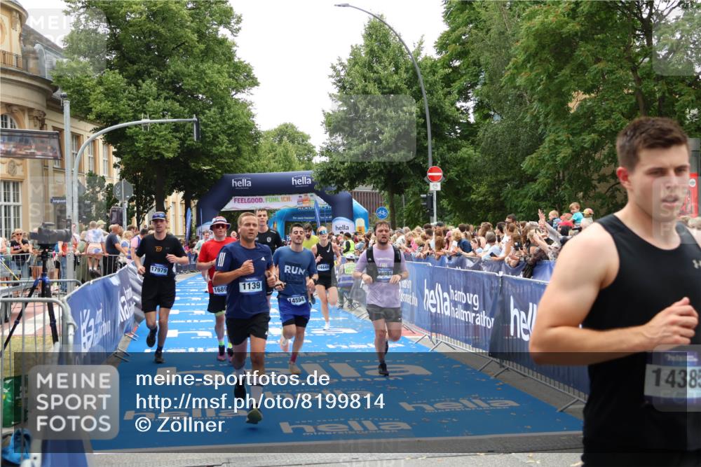 29.06.2025 - hella hamburg halbmarathon Zöllner http://msf.ph/oto/8199814 29.06.2025 10:47:04 Ziel 1139, 1460, 1689, 4377, 5472, 6700, 9794, 10122, 13728, 14415, 14449, 14594, 14783, 15825, 16081, 17979 meine-sportfotos.de