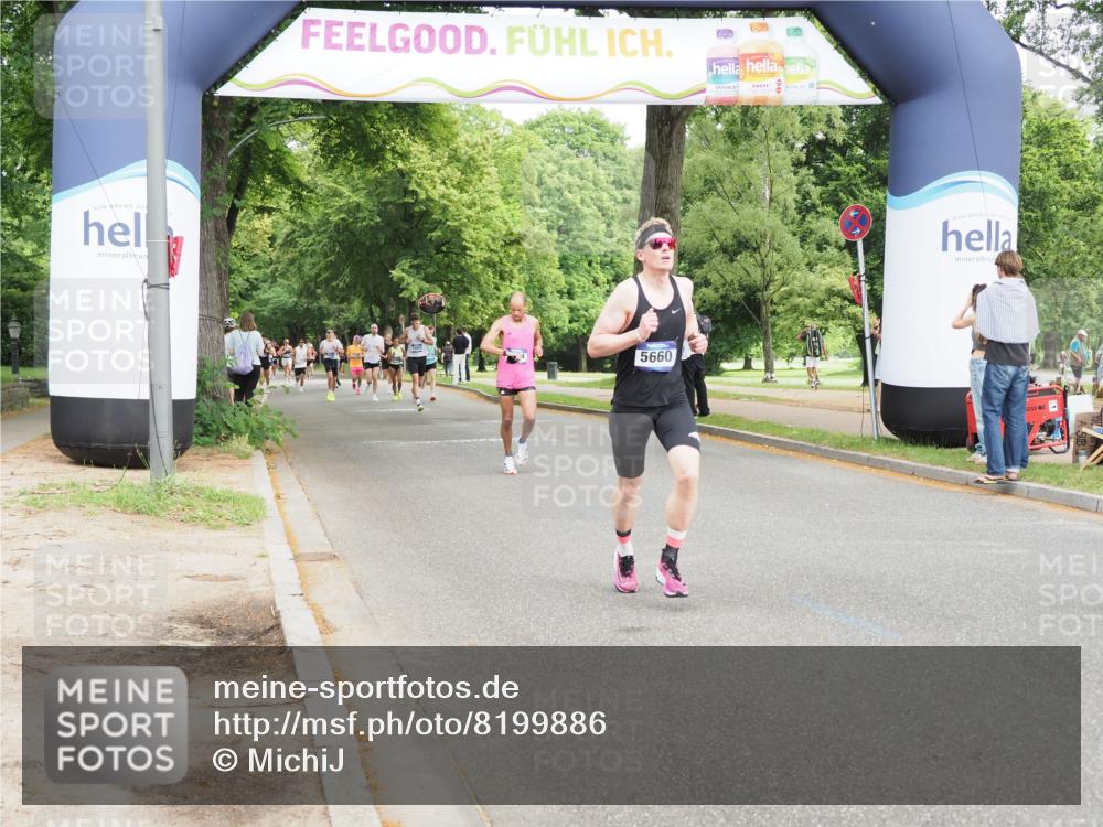 29.06.2025 - hella hamburg halbmarathon MichiJ http://msf.ph/oto/8199886 29.06.2025 10:21:22 Zwischen KM18-KM19 1894, 3955, 4812, 5660, 7845, 11877, 14450, 16065 meine-sportfotos.de