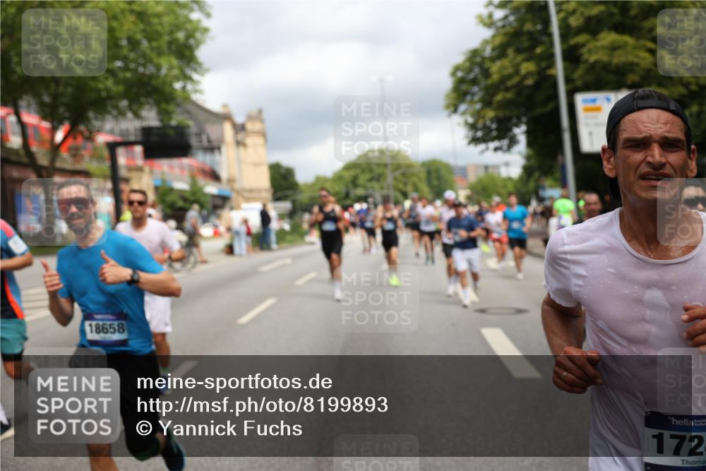 29.06.2025 - hella hamburg halbmarathon Yannick Fuchs http://msf.ph/oto/8199893 29.06.2025 10:44:39 20KM 1119, 1399, 1461, 1466, 1507, 1630, 1750, 1817, 2207, 3654, 4127, 4346, 5115, 6027, 6662, 6712, 6795, 7052, 7176, 7397, 7583, 7930, 7932, 8313, 8572, 8657, 8704, 8819, 9057, 10371, 10750, 11356, 11455, 11607, 12527, 12624, 13008, 13609, 13687, 13701, 13812, 13875, 14034, 14257, 14626, 15362, 15395, 15803, 15950, 16716, 16806, 17179, 17221, 17247, 17384, 18066, 18370, 18394, 18657, 18658, 18811 meine-sportfotos.de