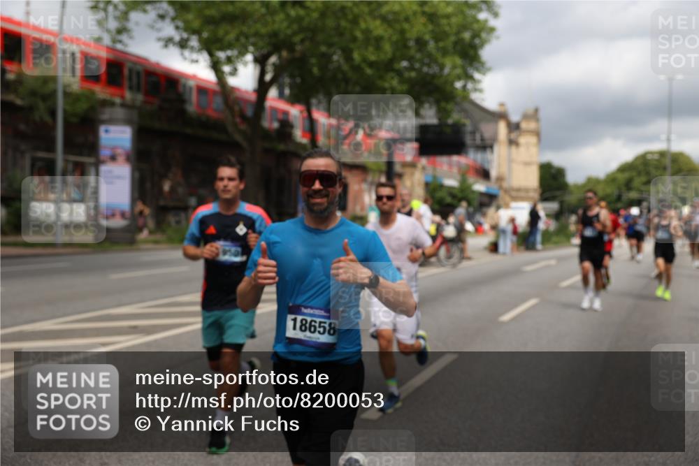 29.06.2025 - hella hamburg halbmarathon Yannick Fuchs http://msf.ph/oto/8200053 29.06.2025 10:44:40 20KM 1119, 1399, 1461, 1466, 1507, 1630, 1750, 1817, 2207, 3654, 4127, 4346, 5115, 6027, 6662, 6712, 6795, 7052, 7176, 7397, 7583, 7930, 7932, 8572, 8657, 8704, 8819, 9057, 10371, 10750, 11356, 11455, 11607, 12624, 13008, 13609, 13687, 13701, 13812, 13875, 14034, 14257, 14626, 15362, 15395, 15803, 15950, 16716, 16806, 17179, 17221, 17247, 17384, 18066, 18370, 18394, 18657, 18658, 18811 meine-sportfotos.de