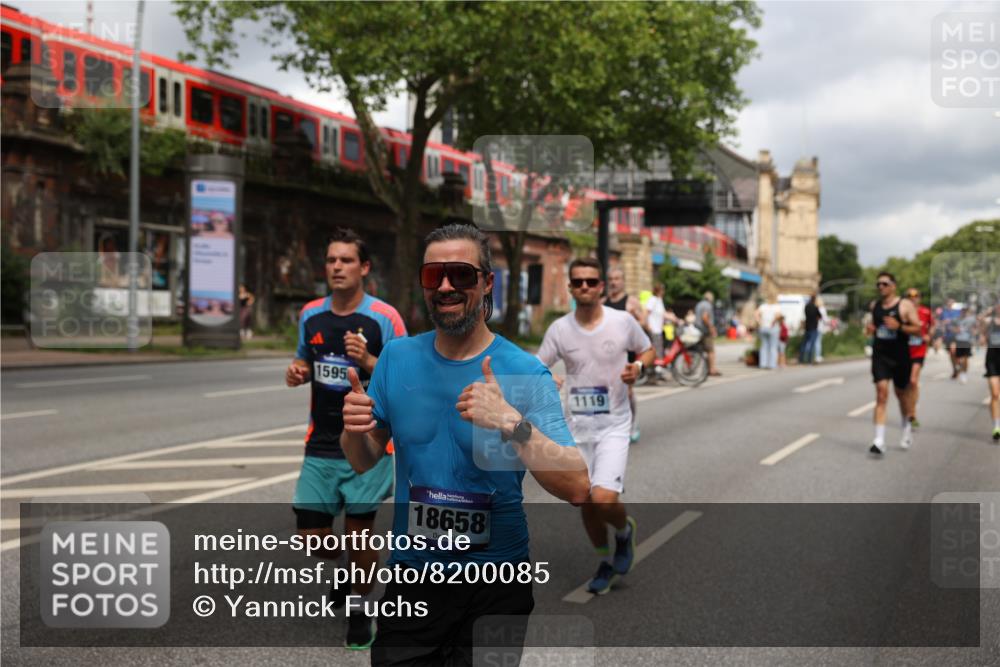 29.06.2025 - hella hamburg halbmarathon Yannick Fuchs http://msf.ph/oto/8200085 29.06.2025 10:44:40 20KM 1119, 1399, 1461, 1466, 1507, 1630, 1750, 1817, 2207, 3654, 4127, 4346, 5115, 6027, 6662, 6712, 6795, 7052, 7176, 7397, 7583, 7930, 7932, 8572, 8657, 8704, 8819, 9057, 10371, 10750, 11356, 11455, 11607, 12624, 13008, 13609, 13687, 13701, 13812, 13875, 14034, 14257, 14626, 15362, 15395, 15803, 15950, 16716, 16806, 17179, 17221, 17247, 17384, 18066, 18370, 18394, 18657, 18658, 18811 meine-sportfotos.de