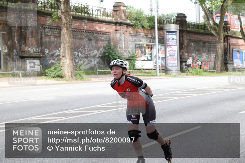 29.06.2025 - hella hamburg halbmarathon Yannick Fuchs http://msf.ph/oto/8200097 29.06.2025 09:14:25 20KM  meine-sportfotos.de