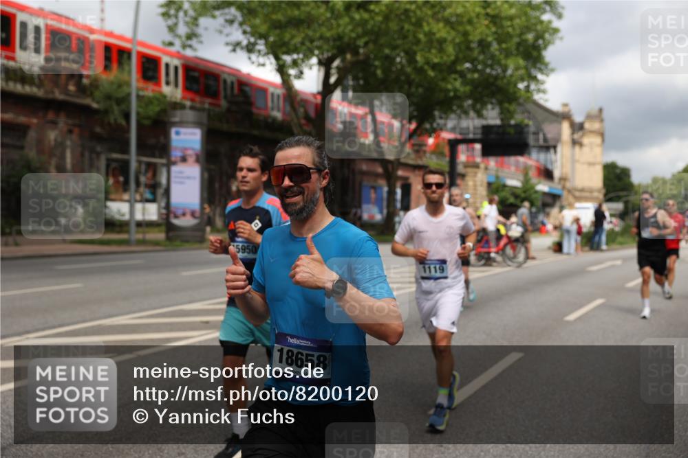 29.06.2025 - hella hamburg halbmarathon Yannick Fuchs http://msf.ph/oto/8200120 29.06.2025 10:44:40 20KM 1119, 1399, 1461, 1466, 1507, 1630, 1750, 1817, 2207, 3654, 4127, 4346, 5115, 6027, 6662, 6712, 6795, 7052, 7176, 7397, 7583, 7930, 7932, 8572, 8657, 8704, 8819, 9057, 10371, 10750, 11356, 11455, 11607, 12624, 13008, 13609, 13687, 13701, 13812, 13875, 14034, 14257, 14626, 15362, 15395, 15803, 15950, 16716, 16806, 17179, 17221, 17247, 17384, 18066, 18370, 18394, 18657, 18658, 18811 meine-sportfotos.de