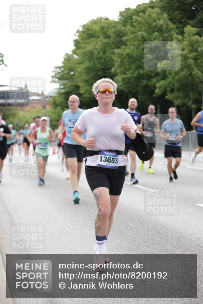 29.06.2025 - hella hamburg halbmarathon Jannik Wohlers http://msf.ph/oto/8200192 29.06.2025 10:25:17 Lombardsbrücke 1093, 1305, 1479, 1481, 3343, 3765, 4378, 5028, 8881, 9811, 10104, 10845, 10846, 11699, 12074, 12505, 13653, 13842, 14936, 15283, 16289, 16354, 16381, 16927 meine-sportfotos.de