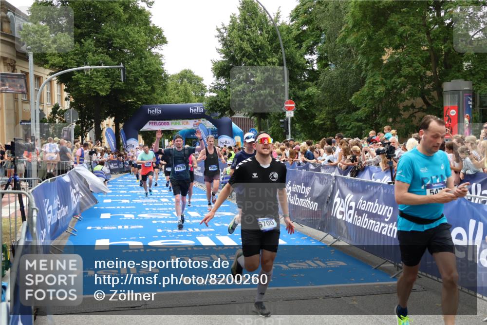 29.06.2025 - hella hamburg halbmarathon Zöllner http://msf.ph/oto/8200260 29.06.2025 10:47:12 Ziel 1460, 2623, 4093, 5472, 6373, 6700, 6716, 7480, 7908, 12579, 13007, 15684, 17718, 17915 meine-sportfotos.de