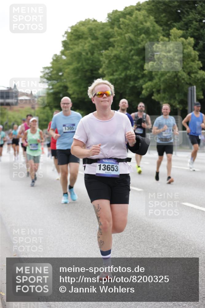 29.06.2025 - hella hamburg halbmarathon Jannik Wohlers http://msf.ph/oto/8200325 29.06.2025 10:25:17 Lombardsbrücke 1093, 1305, 1479, 1481, 3343, 3765, 4378, 5028, 8881, 9811, 10104, 10845, 10846, 11699, 12074, 12505, 13653, 13842, 14936, 15283, 16289, 16354, 16381, 16927 meine-sportfotos.de