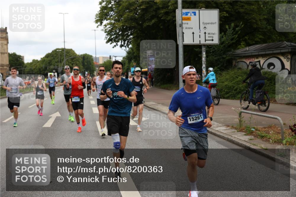 29.06.2025 - hella hamburg halbmarathon Yannick Fuchs http://msf.ph/oto/8200363 29.06.2025 10:31:56 20KM 1290, 2196, 2767, 4860, 4865, 5003, 5042, 5307, 5923, 6047, 6123, 6458, 7310, 8362, 9178, 9914, 10190, 10451, 10738, 12739, 13141, 13372, 13854, 14387, 14459, 14691, 14934, 15178, 15261, 15410, 15939, 16523, 16992, 17125, 17137, 17658, 18159, 18216, 18357, 18384, 18986 meine-sportfotos.de