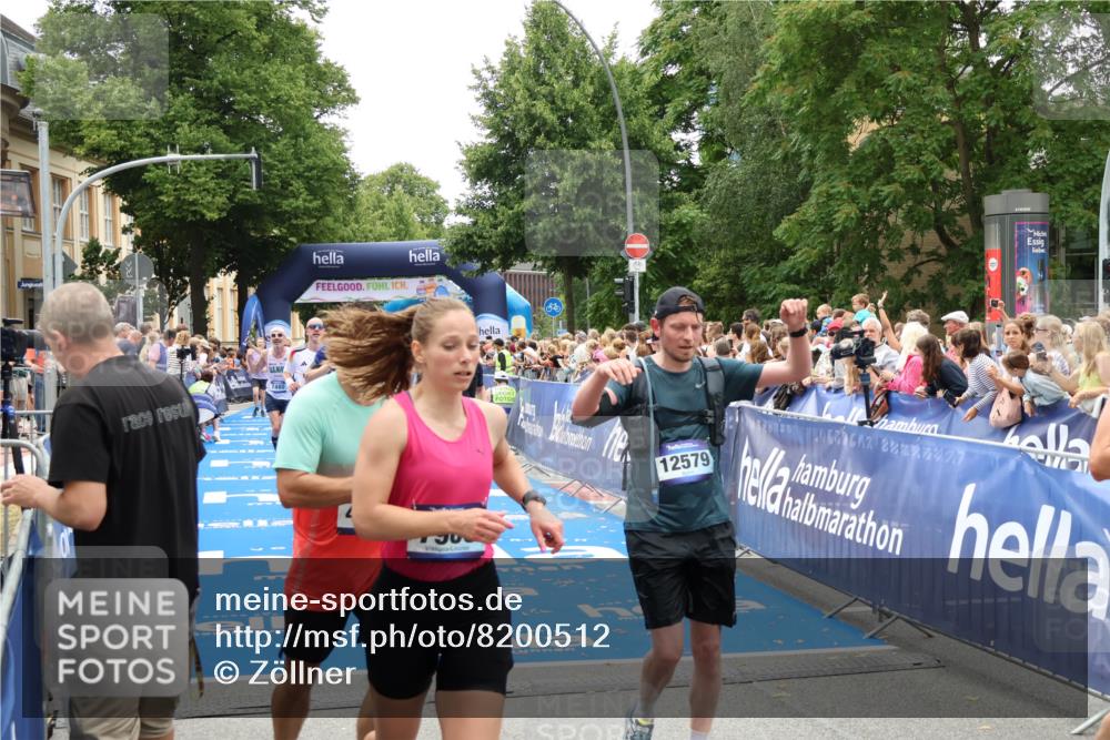 29.06.2025 - hella hamburg halbmarathon Zöllner http://msf.ph/oto/8200512 29.06.2025 10:47:16 Ziel 2623, 4093, 6134, 6373, 6716, 7480, 7908, 10208, 10211, 13007, 13672, 15684, 16286, 17718, 17915, 18856 meine-sportfotos.de